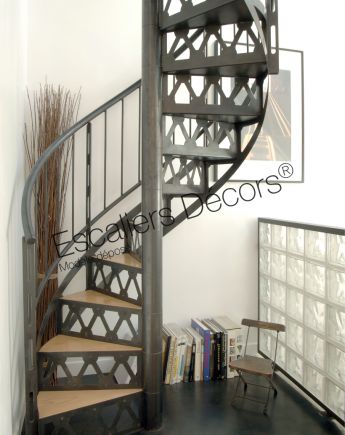 Photo DH36 - SPIR'DÉCO® San Francisco. Escalier d'intérieur en colimaçon au design industriel.