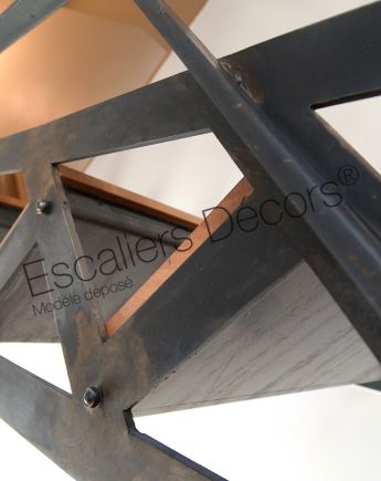 Photo DT29 - ESCA'DROIT® 1/4 tournant Intermédiaire. Escalier d'intérieur en métal et bois au design industriel et vintage. Vue 5