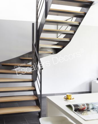 Photo DT103 - ESCA'DROIT® 2 Quartiers Tournants. Escalier métal et bois d'intérieur au design contemporain. Vue 3