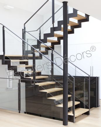 Photo DT127 - ESCA'DROIT® 2 Quartiers Tournants avec Palier Intermédiaire. Escalier en acier, bois et verre pour un intérieur type loft. Vue 4