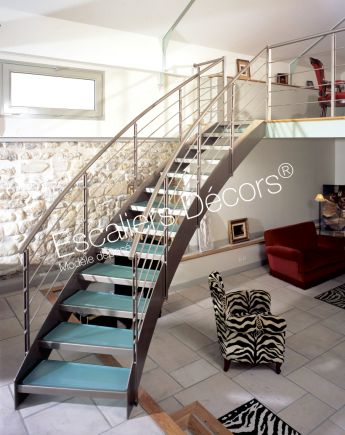 Photo DT10 - ESCA'DROIT® Balancé. Escalier d'intérieur en métal et verre design d'accès mezzanine pour une maison contemporaine et ouverte style loft.